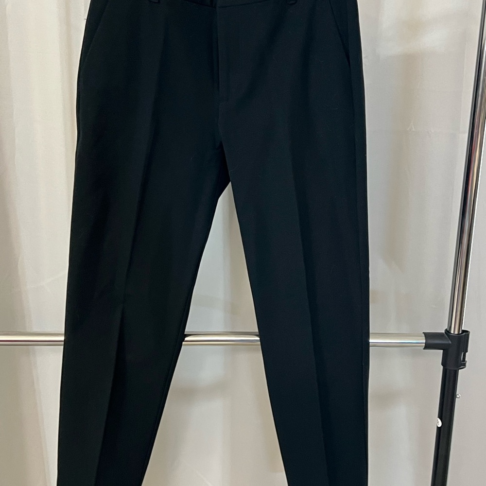 GAP Black Ankle Pants
